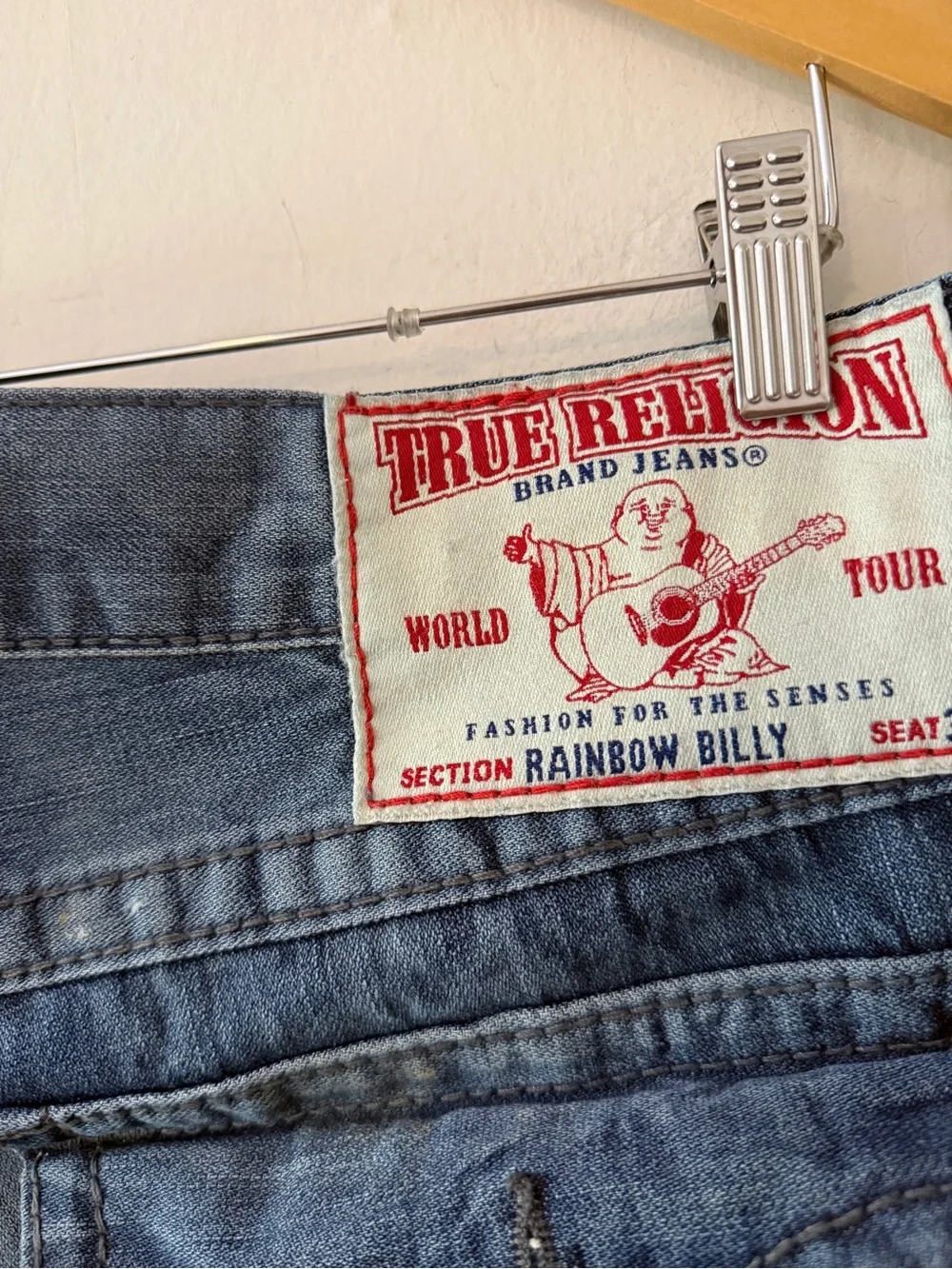 Y2K vintage True Religion Men’s Dark Blue Distressed Jeans Rainbow Billy